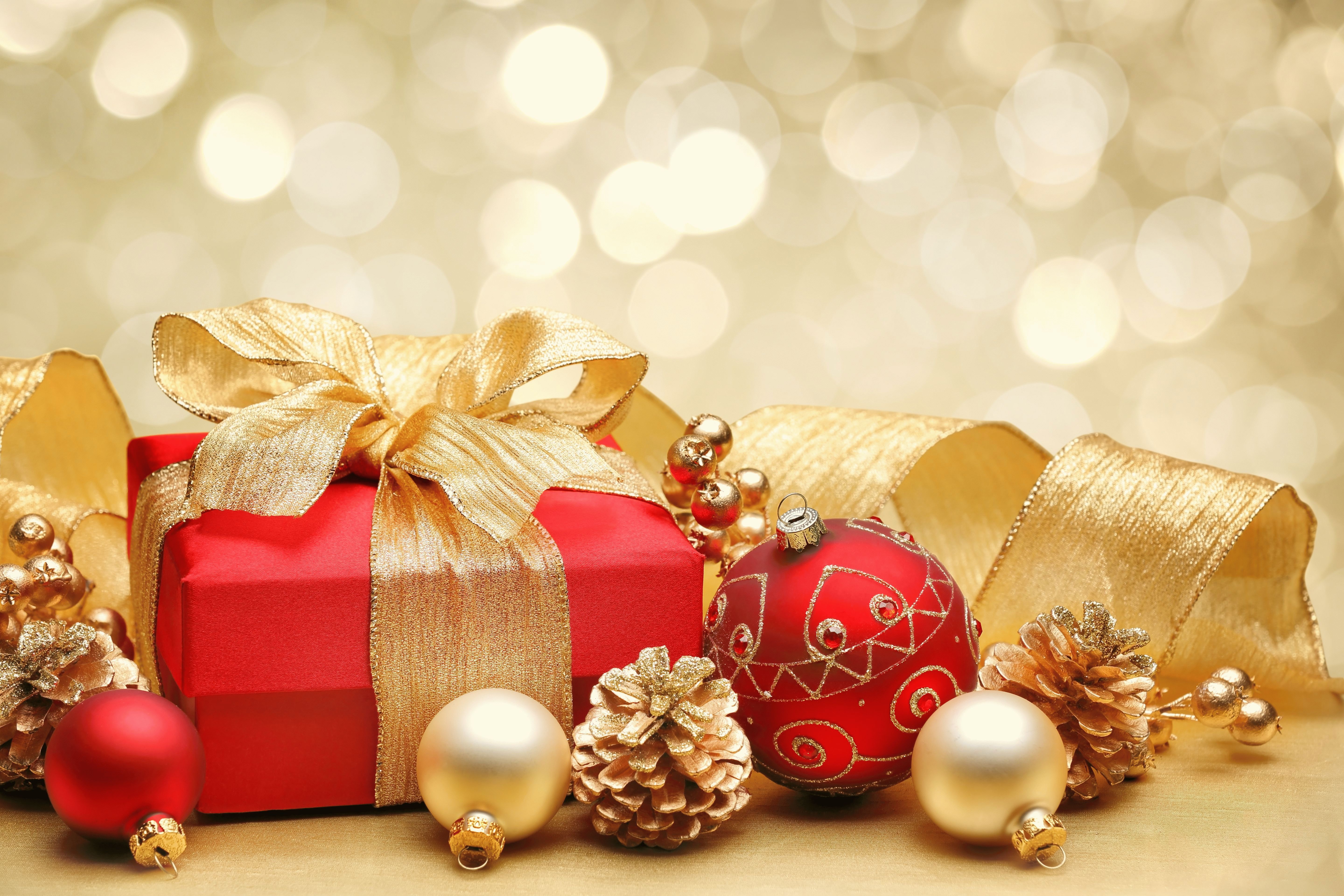 The best gifts for friends and family for the New Year 2026