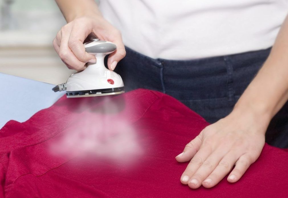 Rating of the best travel irons in 2026