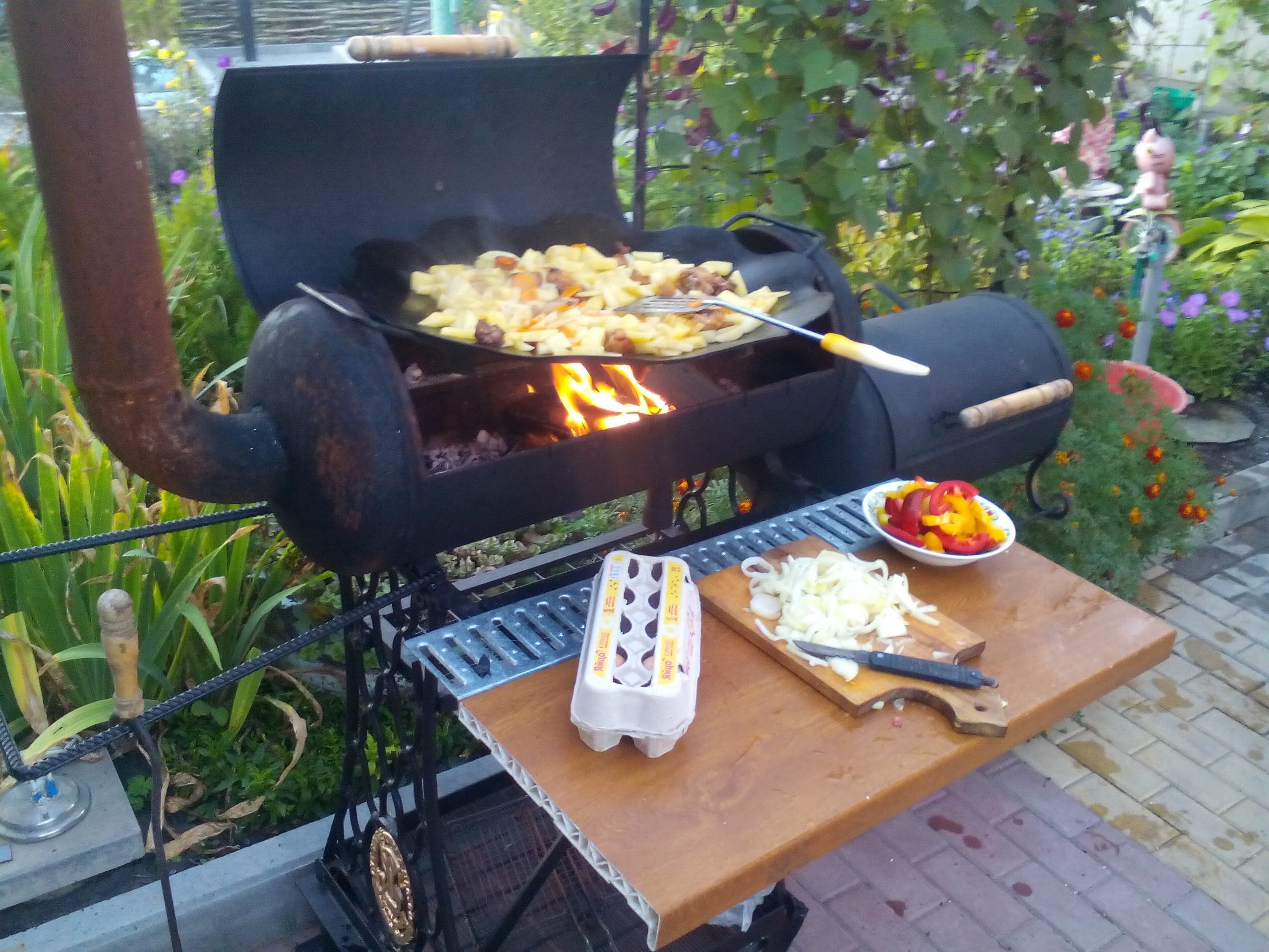 Rating of quality smokers for hot smoking in 2026