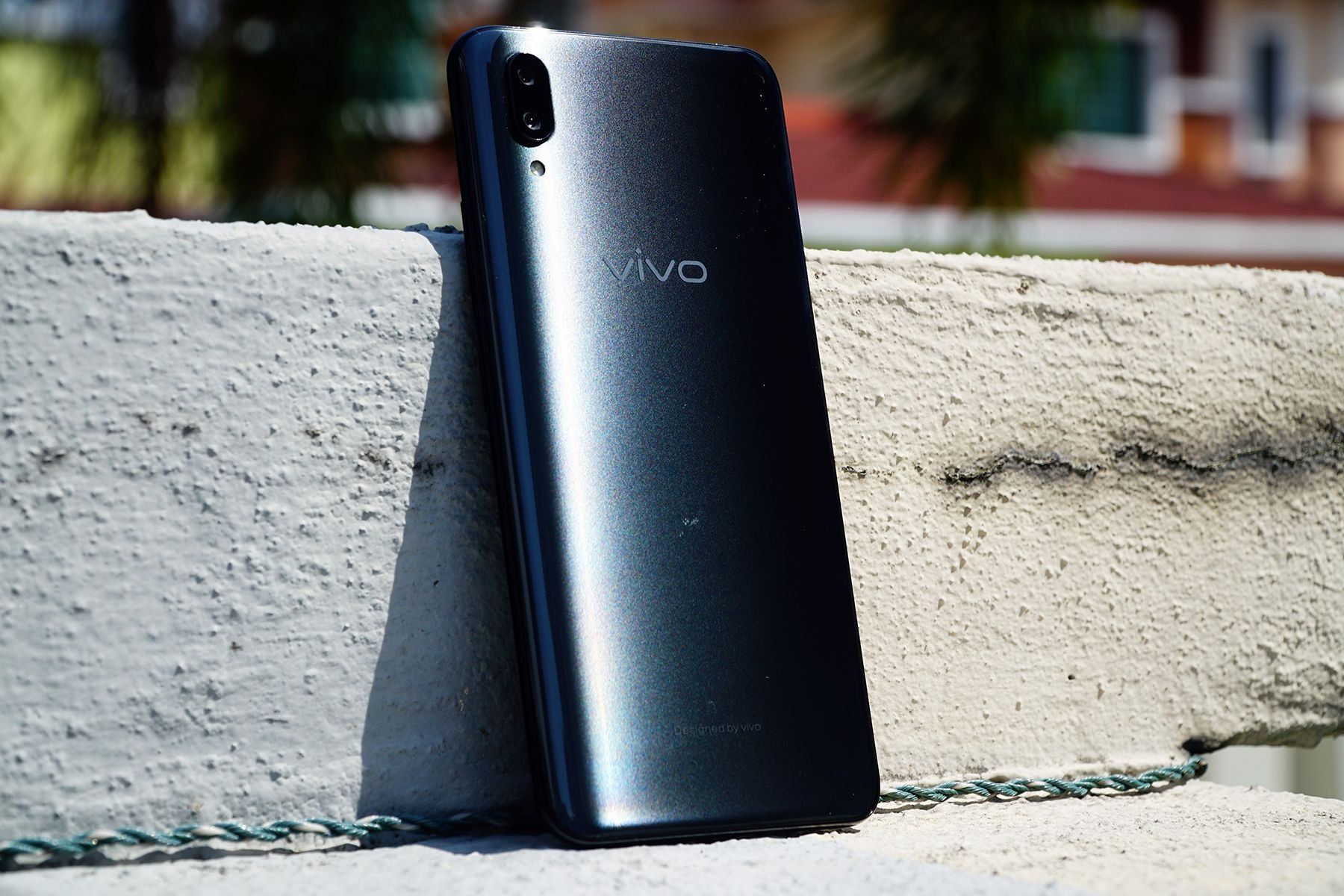 Vivo x21 and x21UD smartphones - pros and cons