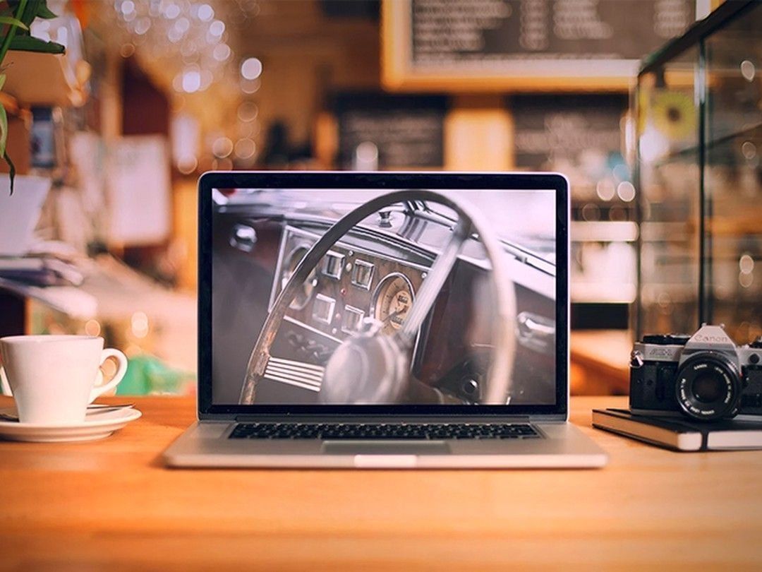 Apple laptop review - pros and cons