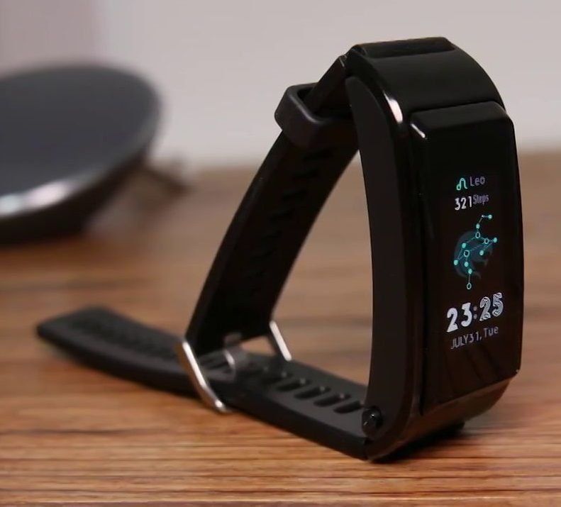 Bracelet Huawei TalkBand B5 Active - advantages and disadvantages