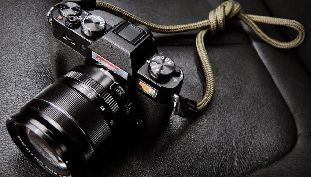 Rating of the best interchangeable-lens cameras for 2026