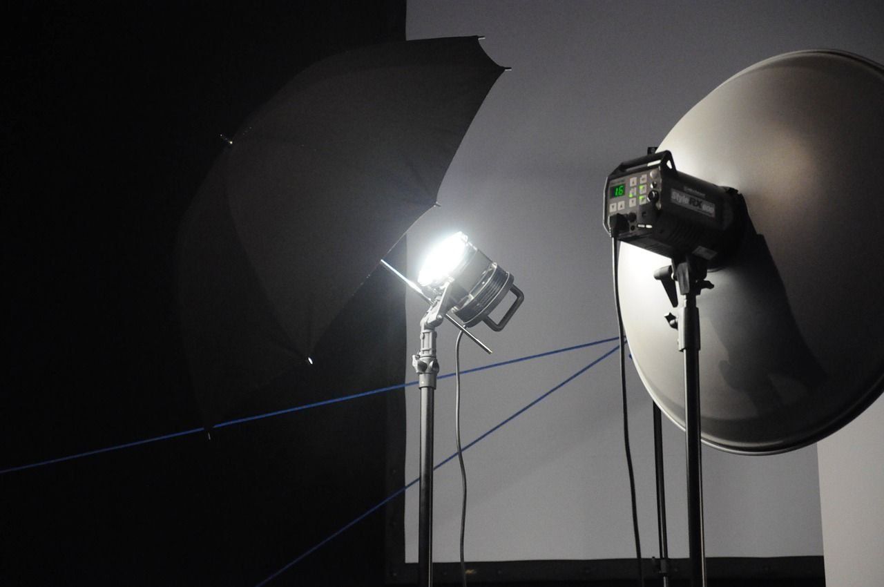 Review of the best reflectors for photography studio in 2026