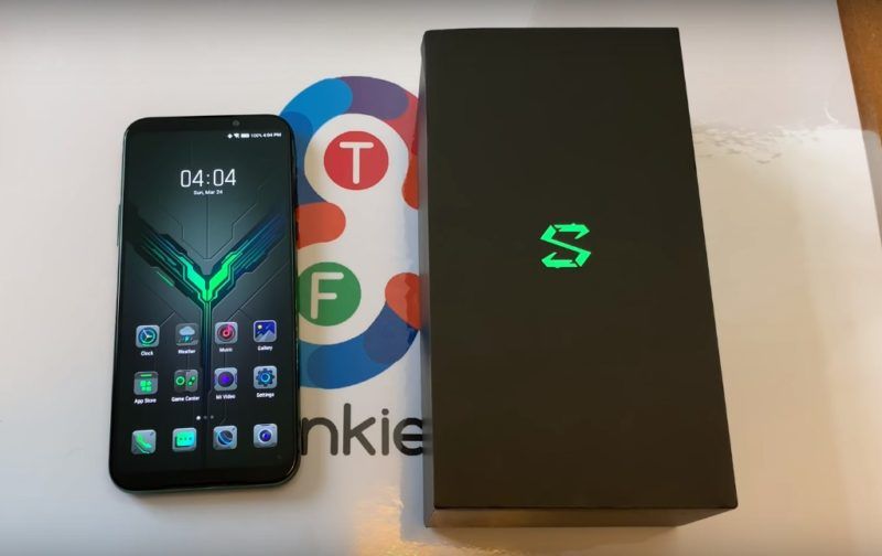 Xiaomi Black Shark 2 smartphone - advantages and disadvantages