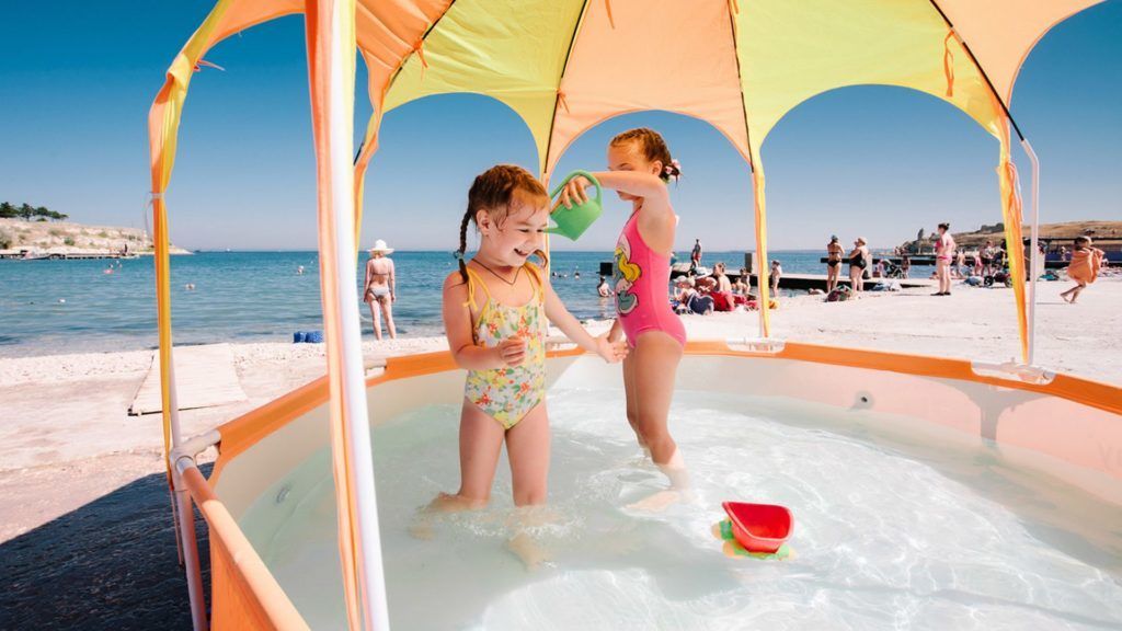 Rating of the best beaches in Crimea for families with children in 2026