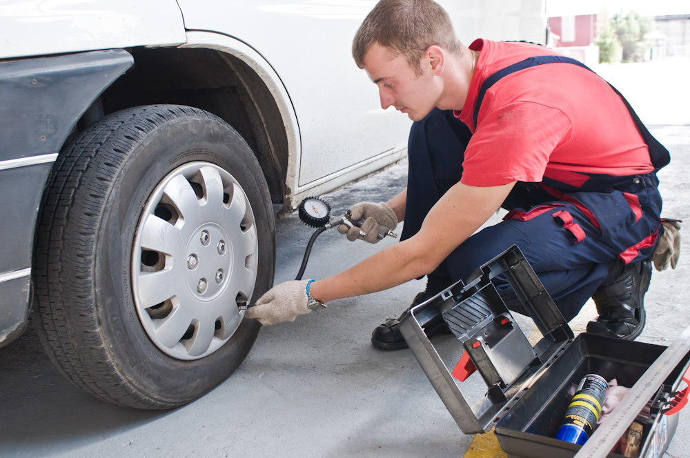 Best Car Compressors to Inflate Cigarette Lighter Tires for 2026