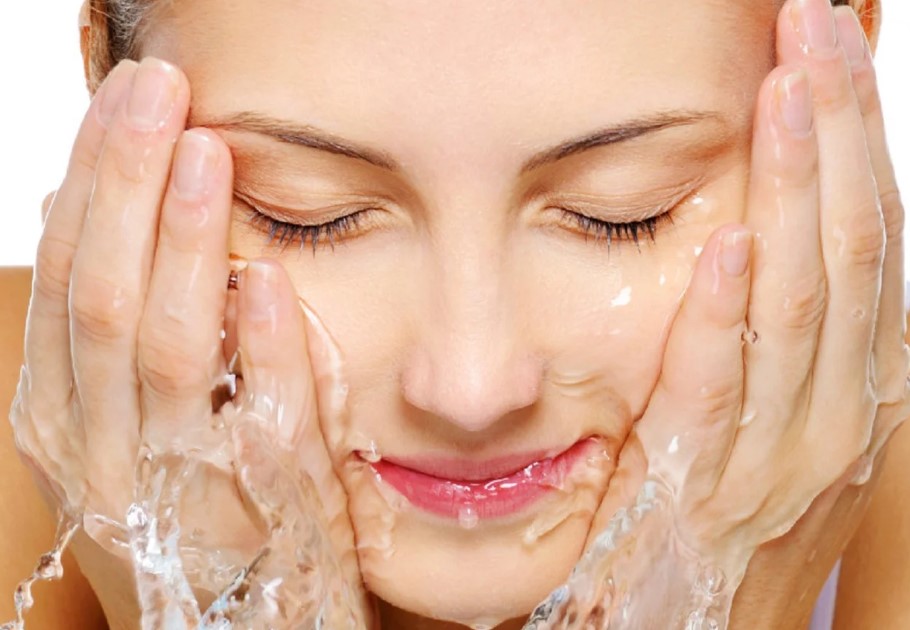 Rating of the best makeup removers for 2026