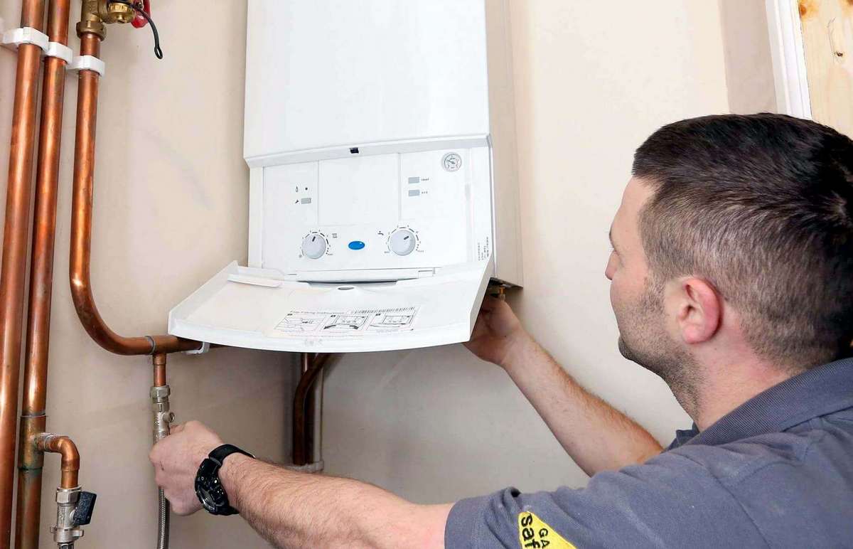 Rating of the best gas water heaters for 2026